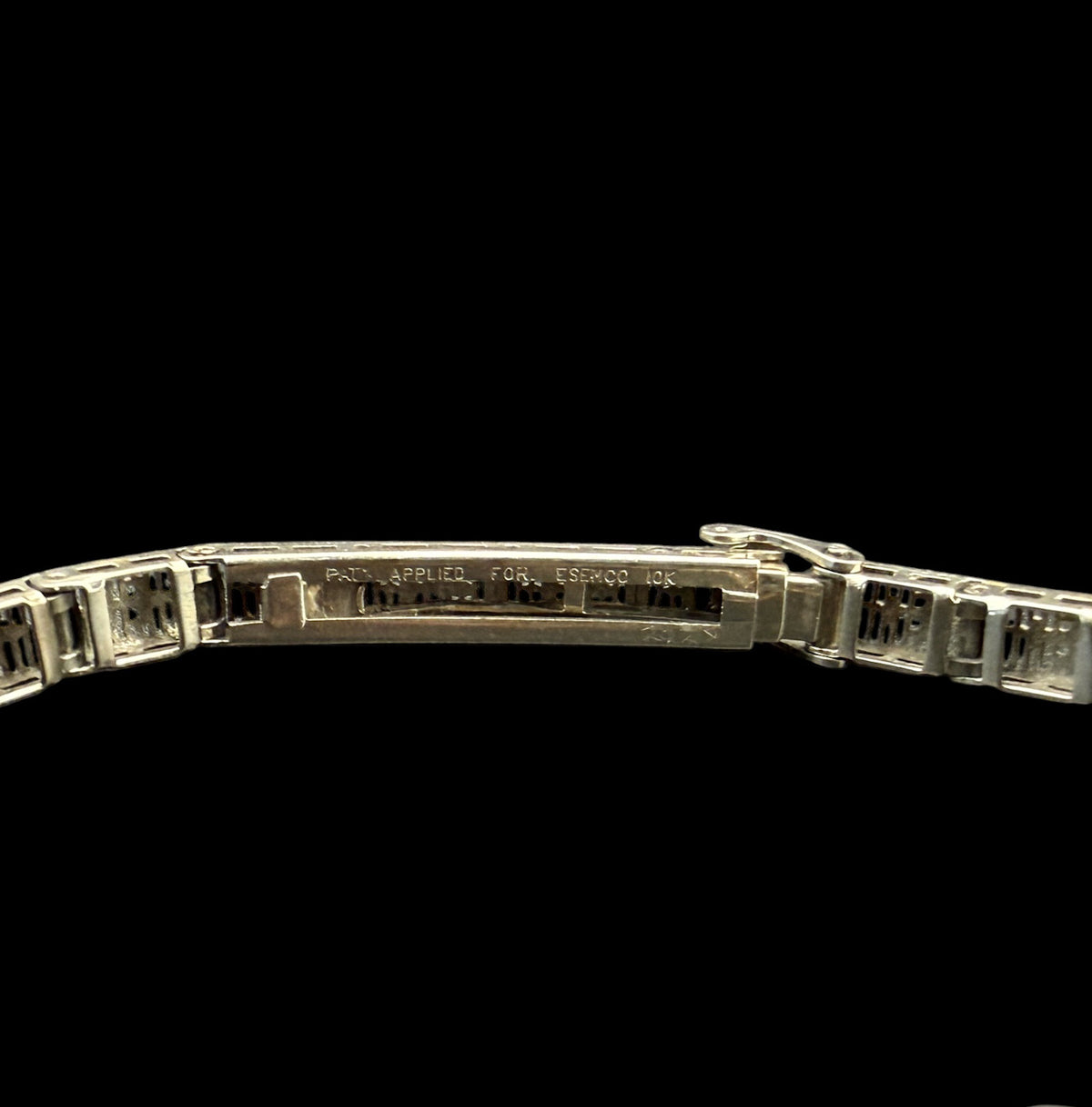 Deco Fleur De Lis Bracelet
