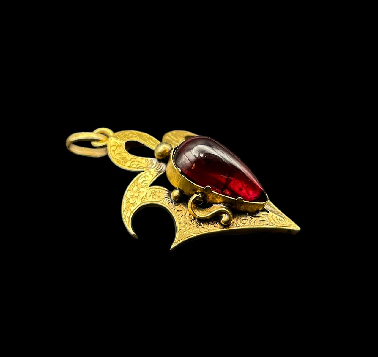 Wicked Queen Pendant