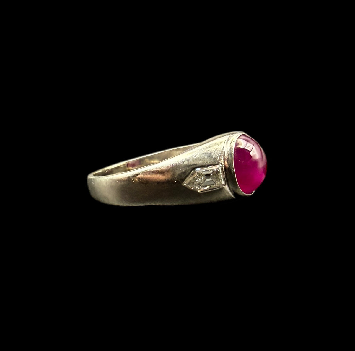 Star Ruby Eclipse Ring