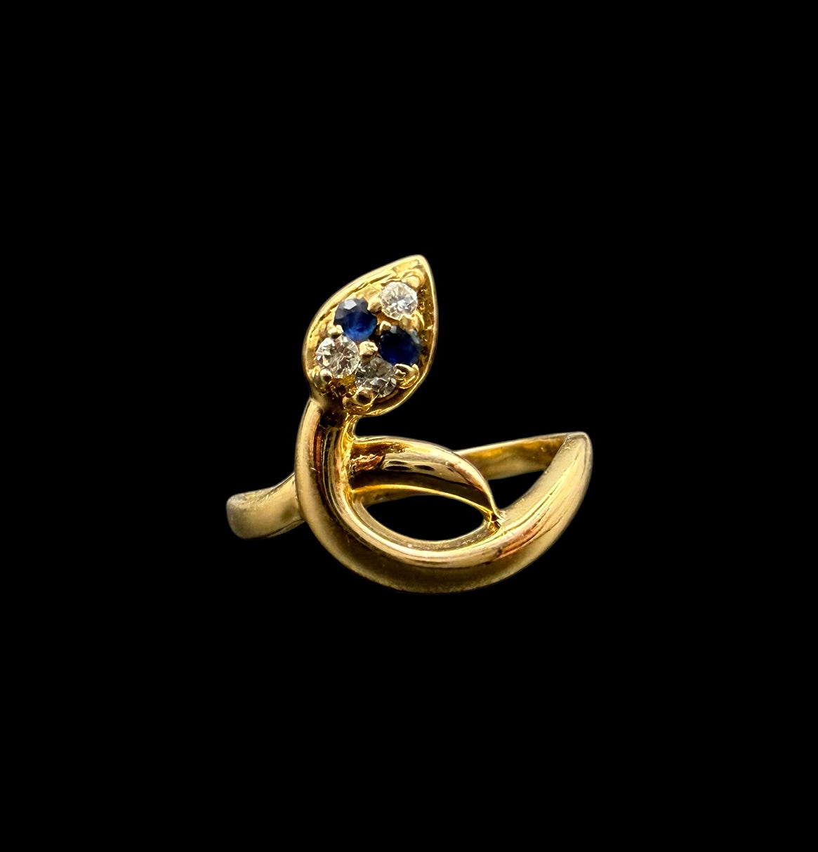 Sparkling Serpent Ring