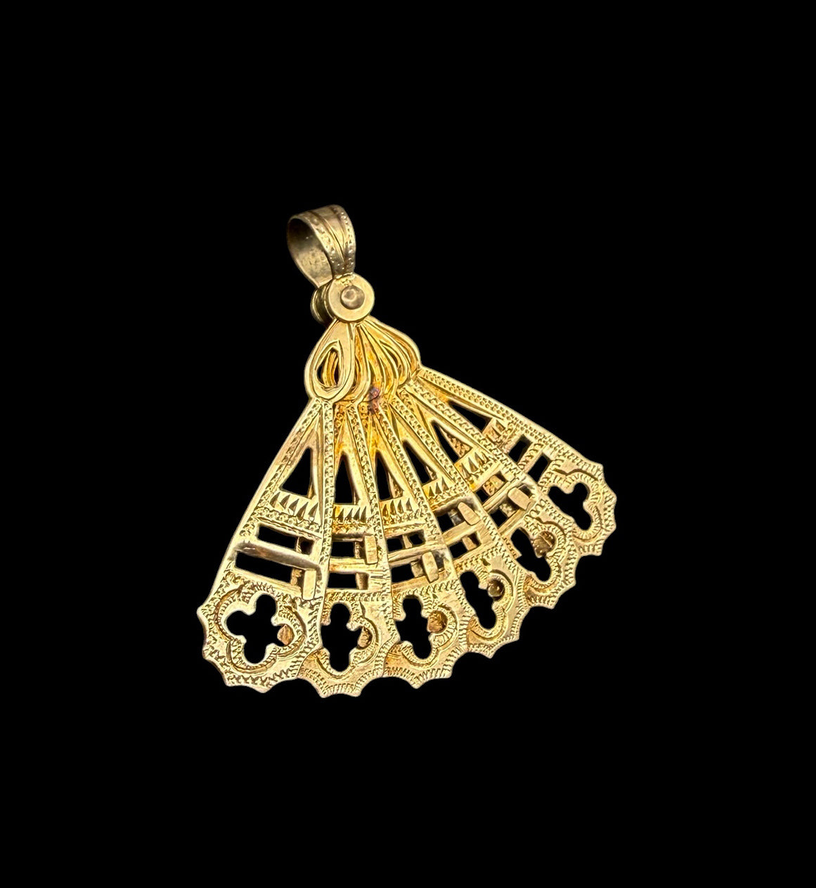Victorian Fan Charm
